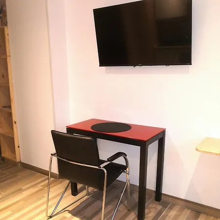Appartement Des Charmilles, Compiegne Hyper-Centre Exterior photo